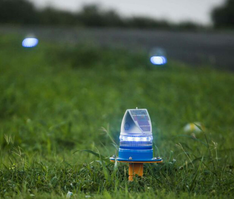 av 70 av 70 hi solar aviation light avlite systems